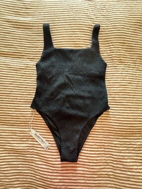 Jolyn Eryn Krouse Surf SURFTEC Black Textured One-Piece Swimsuit